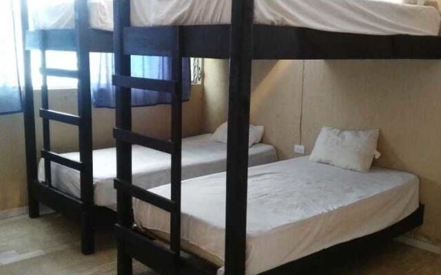 Deja Hostel Suites