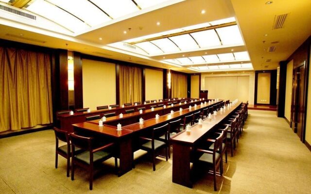 Handan Zhaoshang Hotel