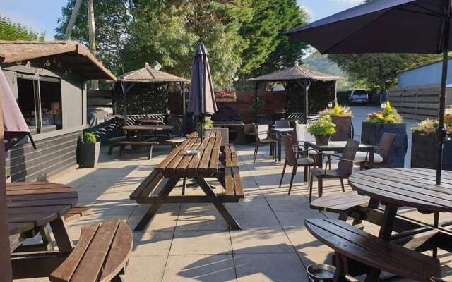 Peniarth Arms Hotel