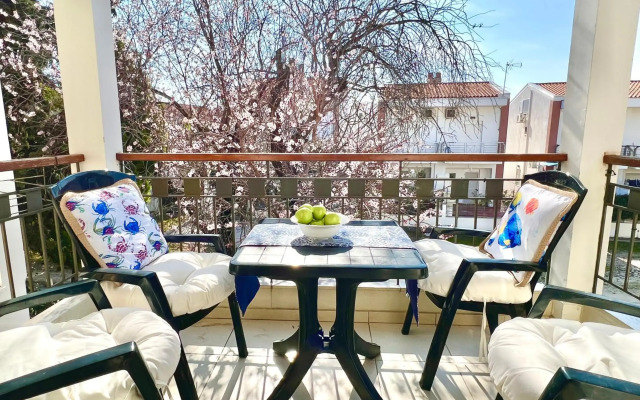 Studio Nikiti Beach