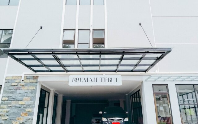 Roemah Tebet Powered by Cocotel