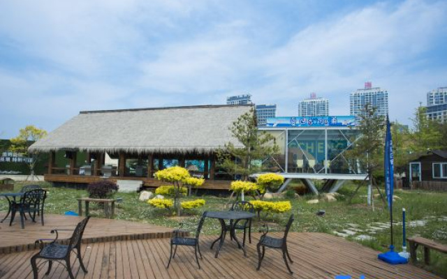 Haizhirui Boutique Sea View Apartment (Longhuitou Scenic Area Branch) – Outside – Huludao