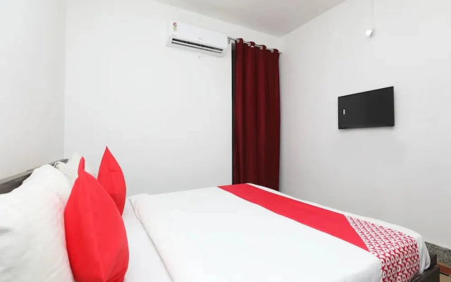 Hotel Indians by OYO Rooms