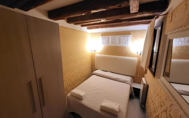 Otto House Apartment