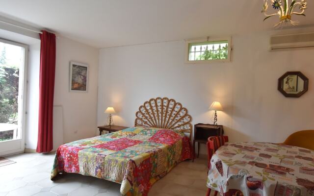Quaint Villa in Fayence With Private Swimming Pool