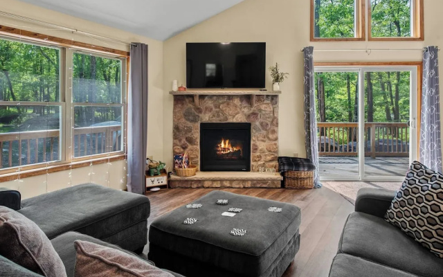 Summit Solitude by Avantstay Lake & Beach Access