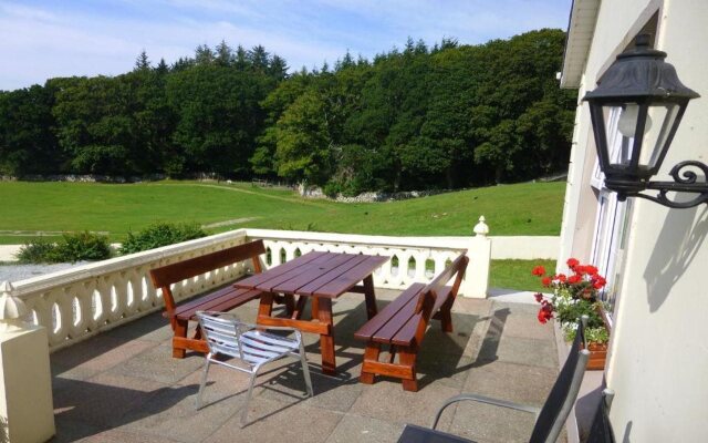 Muckross Riding Stables