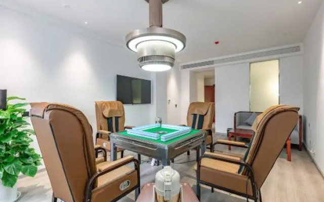 Rezen Select Hotel Guanghan Sanxingdui