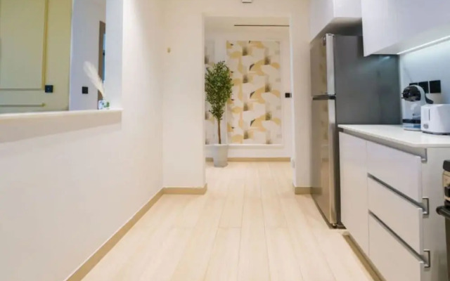 Easygo-- Amazing 1bdr Binghatti Heights