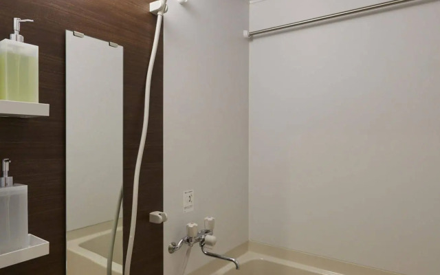 Rinn Shichijo Ohashi Bridge