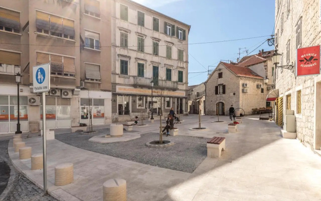 Studio Apartment Luka