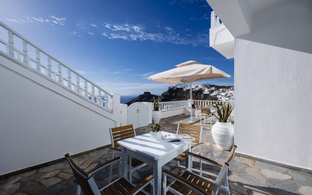 Nevma Suites