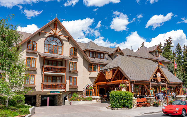 Banff Caribou Lodge and Spa