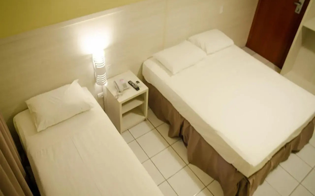 Garoto Park Hotel