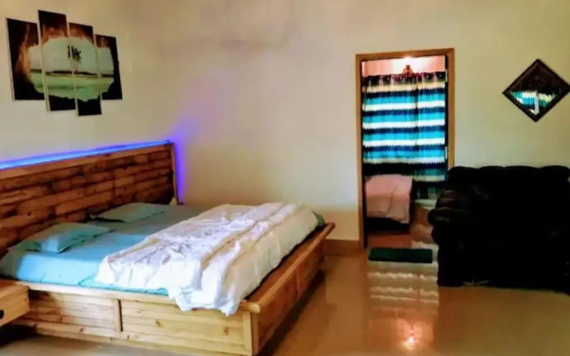 Aqua Arina Holiday Farm House