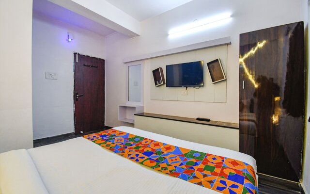 Fabhotel Green Leaf I