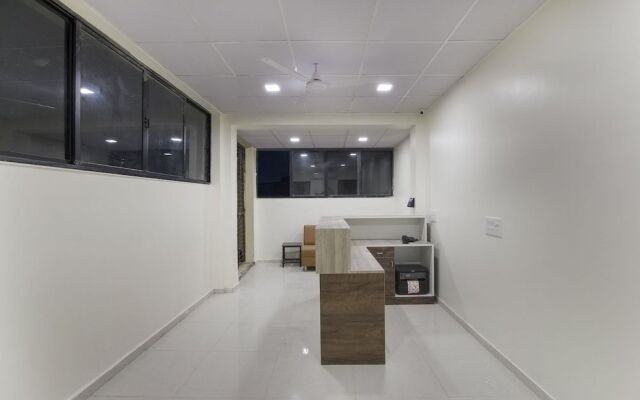 Oyo Flagship 39798 Nirmala Convent Road