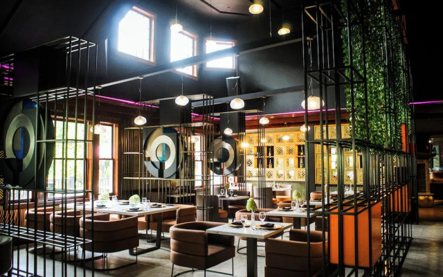 Chateau Merrimack Resort & Spa