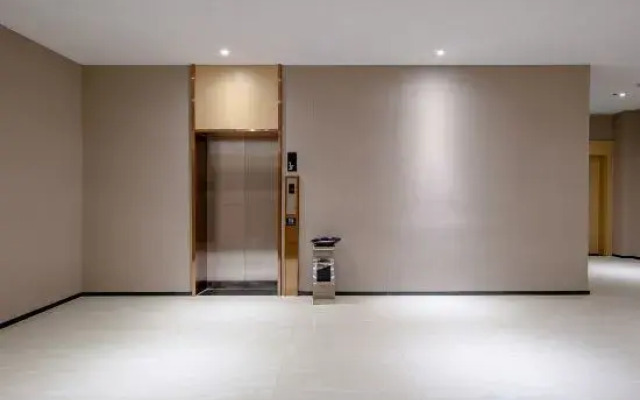 City Comfort Inn Hotel (Beihai Beibu Gulf Square Old Street)