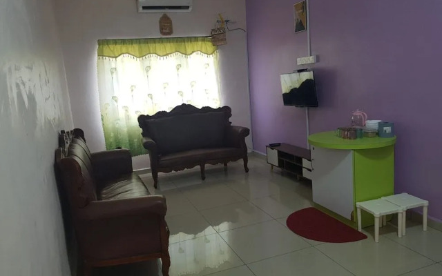 OYO 90250 Sutera Wangi 3bhk Apartment