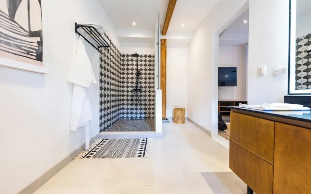 Wanderust Suites