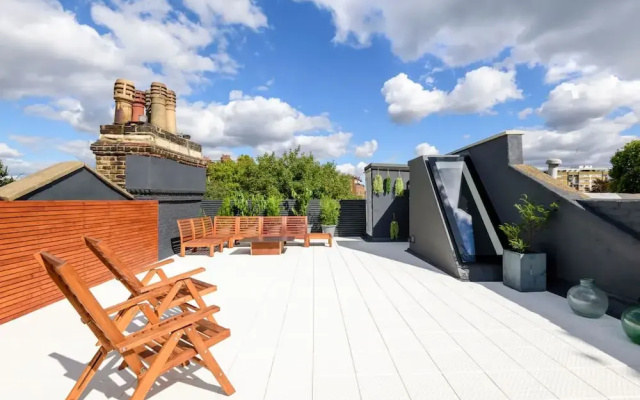 Luxury Kensington Penthouse With Huge Roof Terrace