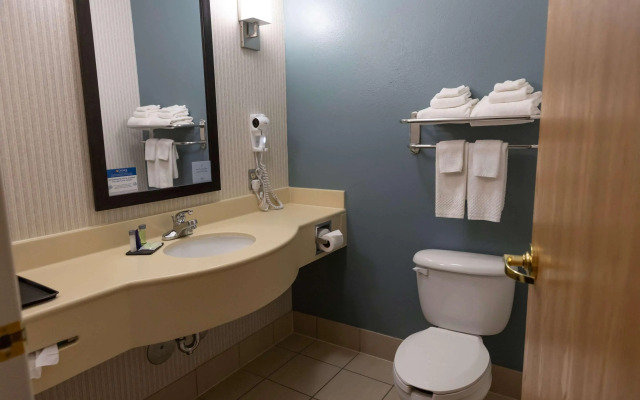 Sleep Inn & Suites Evansville - Casper