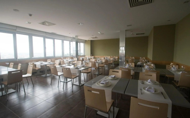 Hotel Palacio de Asturias