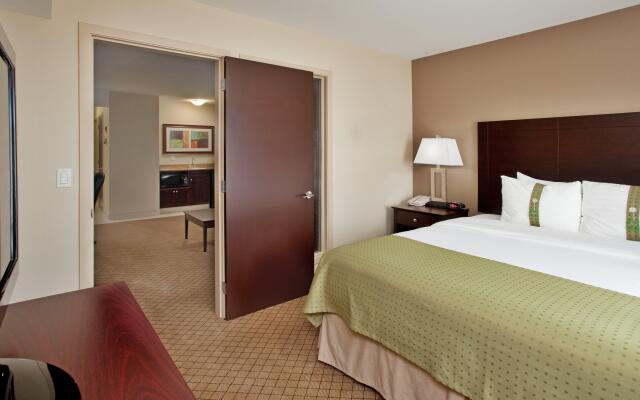 Holiday Inn Hotel & Suites Kamloops, an IHG Hotel