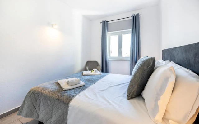 Stay on Top Apartments