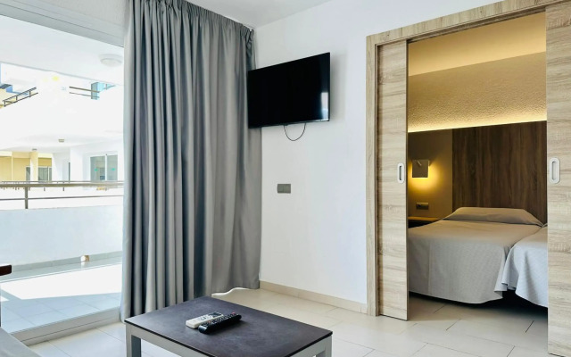 Ibiza JET Apartamentos - Adults Only