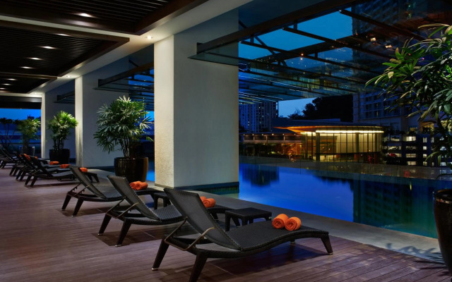 V E Hotel & Residence