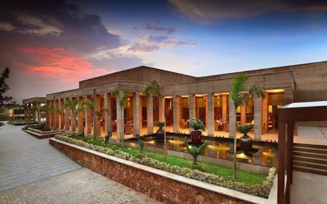 The Lalit Mangar
