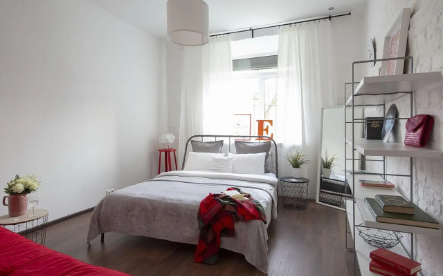 Город Рек на улице Ольги Берггольц 5 к2Б