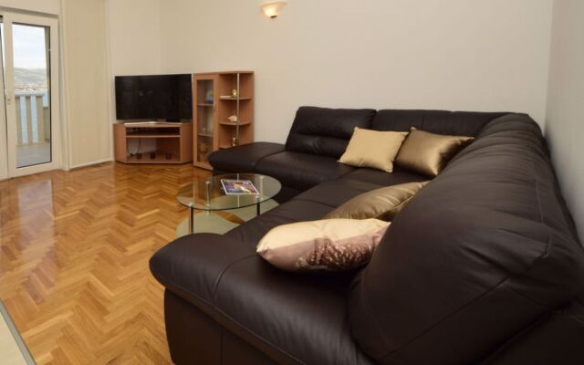 Apartment Mornar Trogir/Arbanija 12693