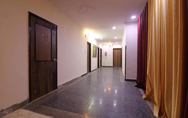 OYO 44941 Athiti Residency