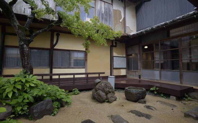 Sasayama guest house KOMEYA