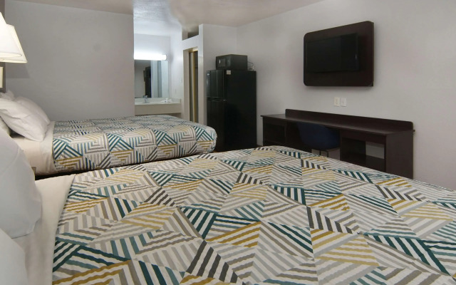 Motel 6 Lancaster, TX - DeSoto - Lancaster