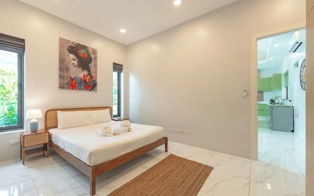 Villas 6BR 2 Pools For Group Vibe V193
