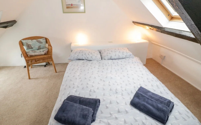 Bron Heulog Cottage