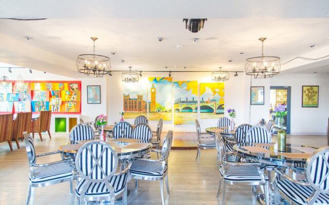 Mount Bogd Apartment