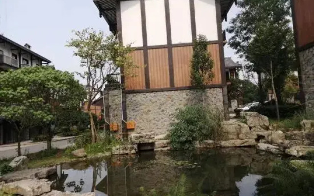 Fanyunju Hostel
