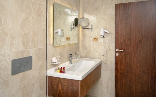 Medd Garden Hotel