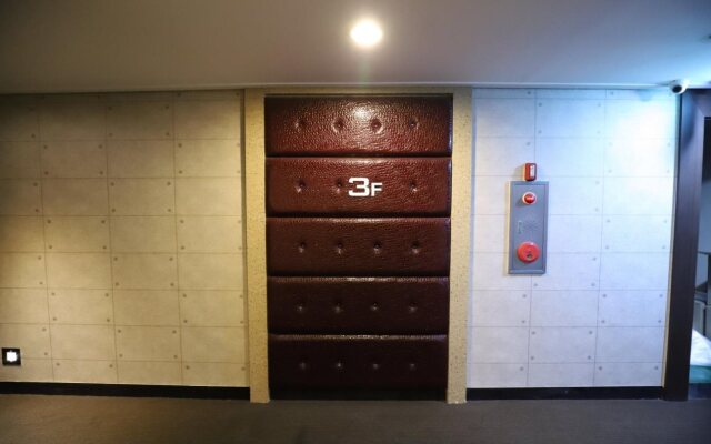 ZIO Hotel