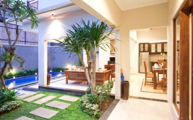 Madhya Villa