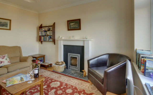 Holiday Home Briar Cottage