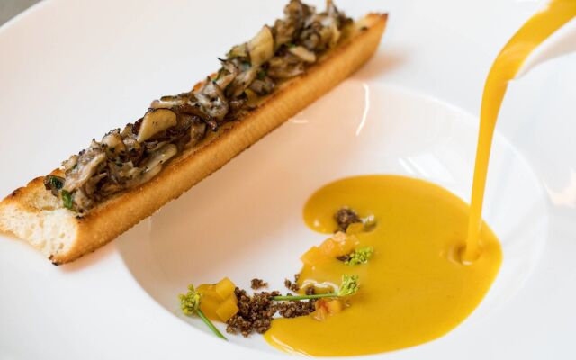 AC Hotel by Marriott Wroclaw