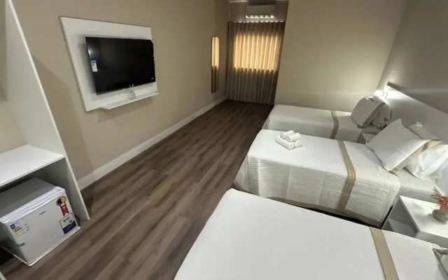 Amazon Park Hotel