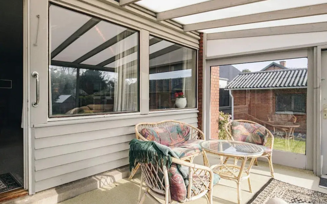 6 Person Holiday Home in Hals