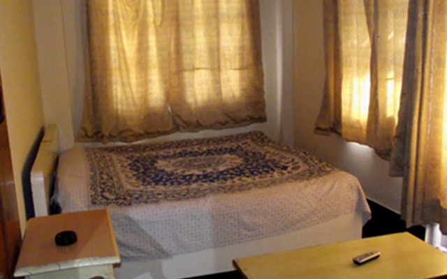 Vikas Hotel